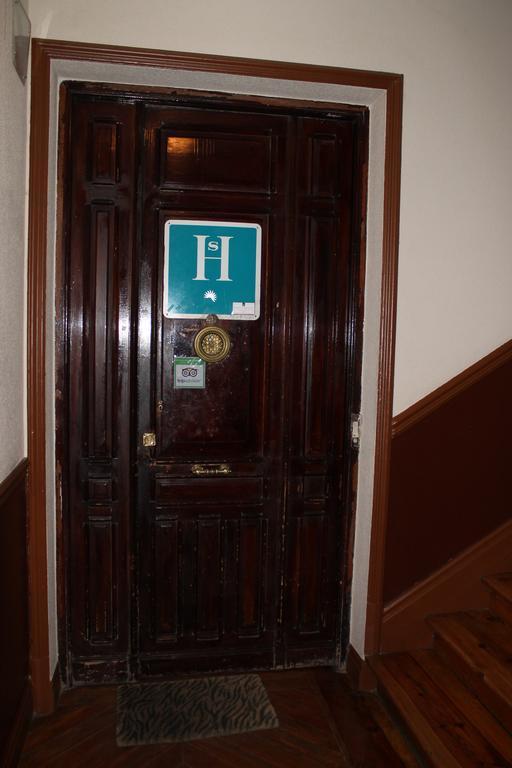 Hostal Graciela Madrid Kültér fotó