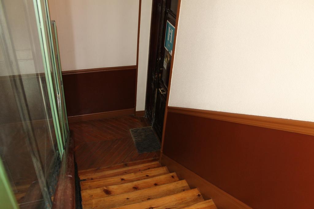 Hostal Graciela Madrid Kültér fotó