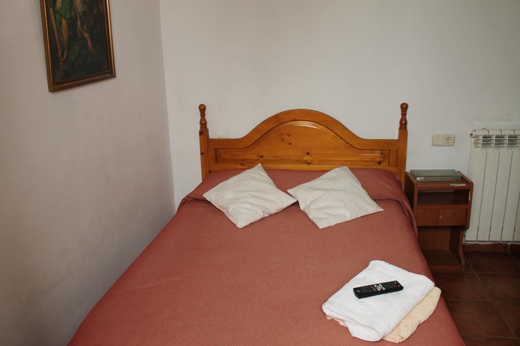 Hostal Graciela Madrid Szoba fotó