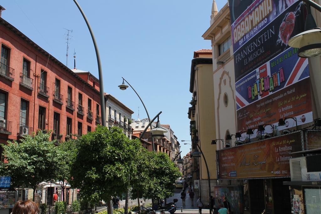 Hostal Graciela Madrid Kültér fotó